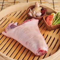 Fresh Indonesian Pork Knuckle 元蹄 (1 PC)